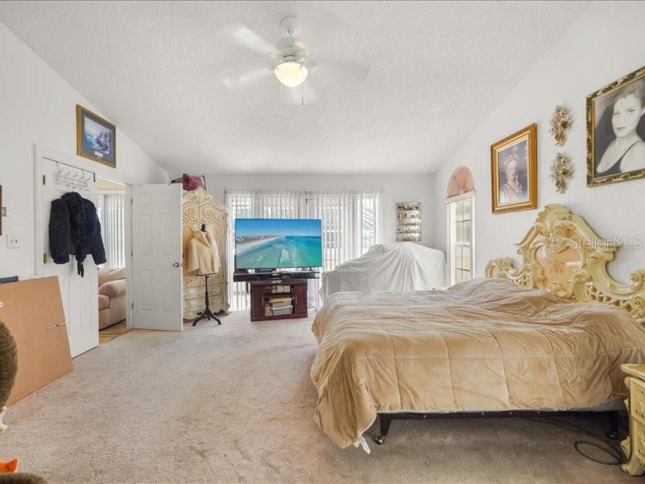 Listing Photo 16