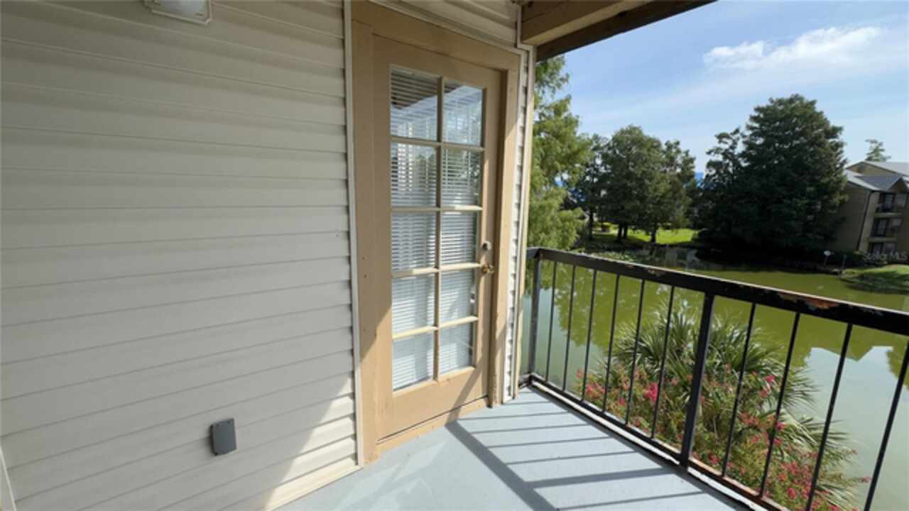 Listing Photo 12