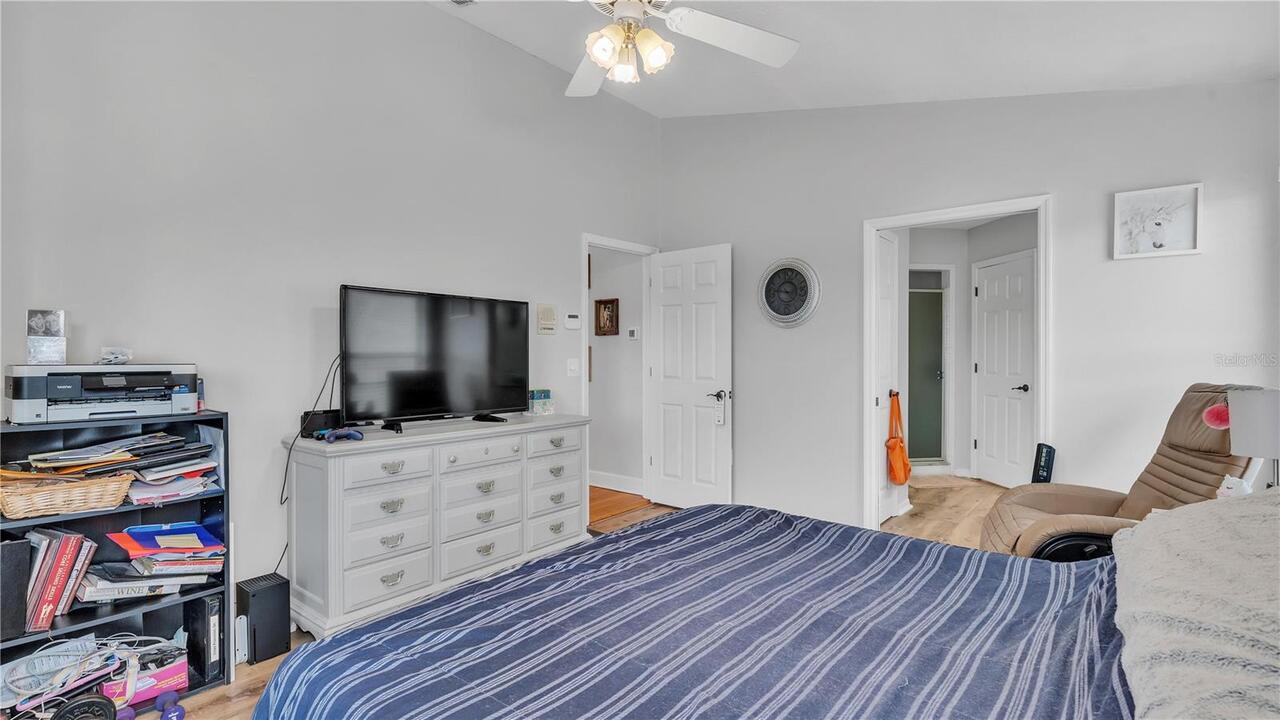 Listing Photo 28