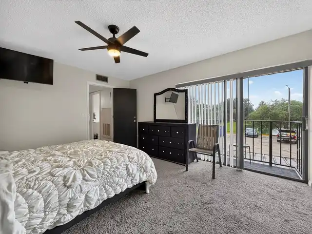 Listing Photo 17