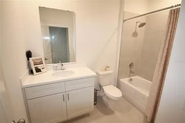 Listing Photo 25