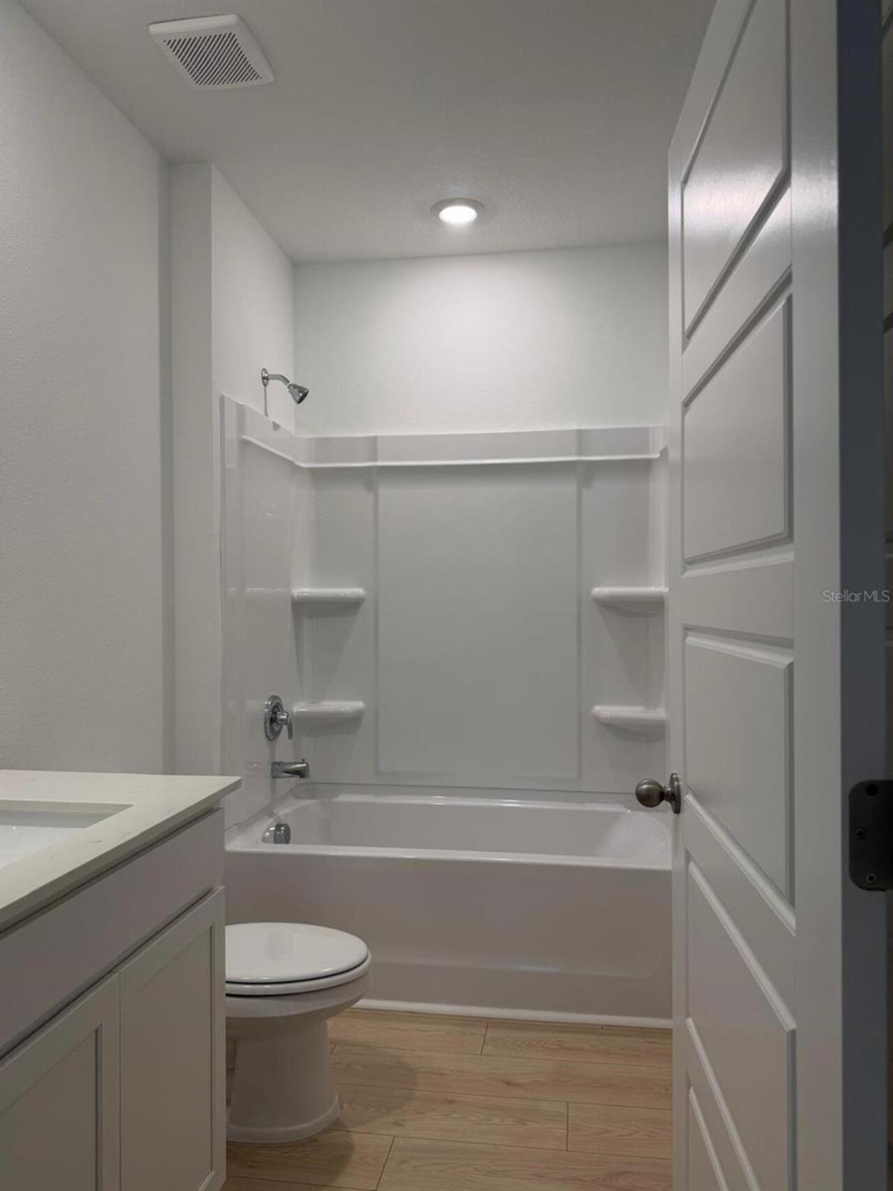 Listing Photo 13