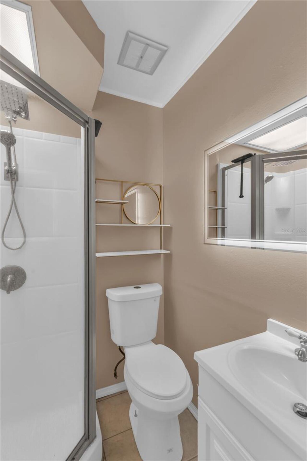 Listing Photo 17