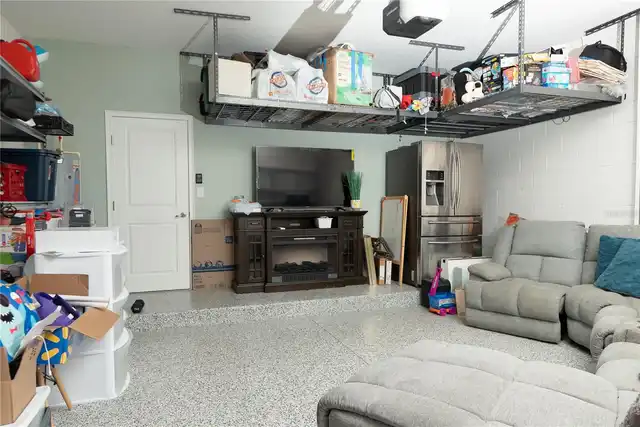 Listing Photo 28