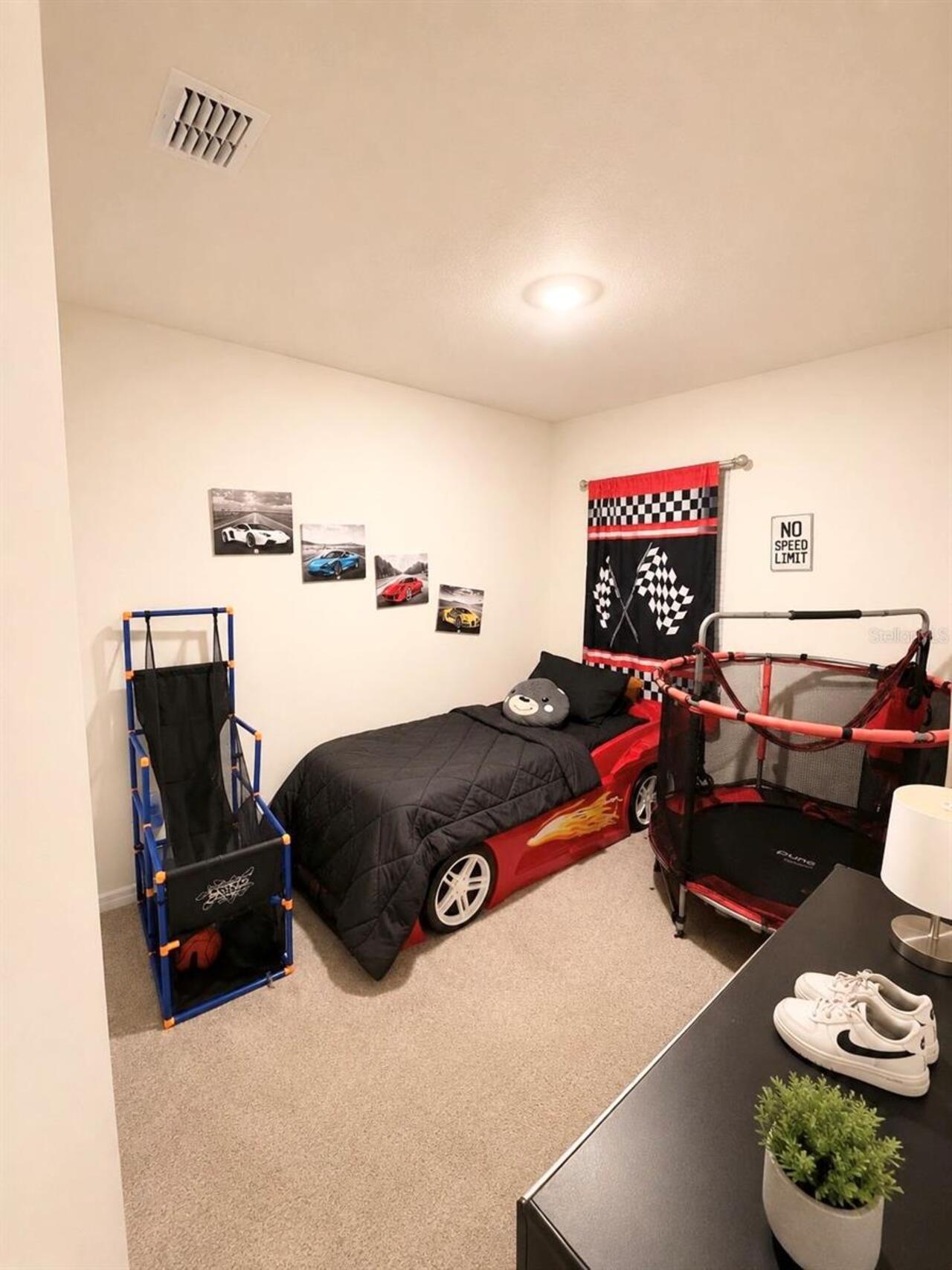 Listing Photo 15
