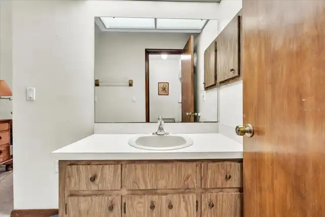 Listing Photo 19