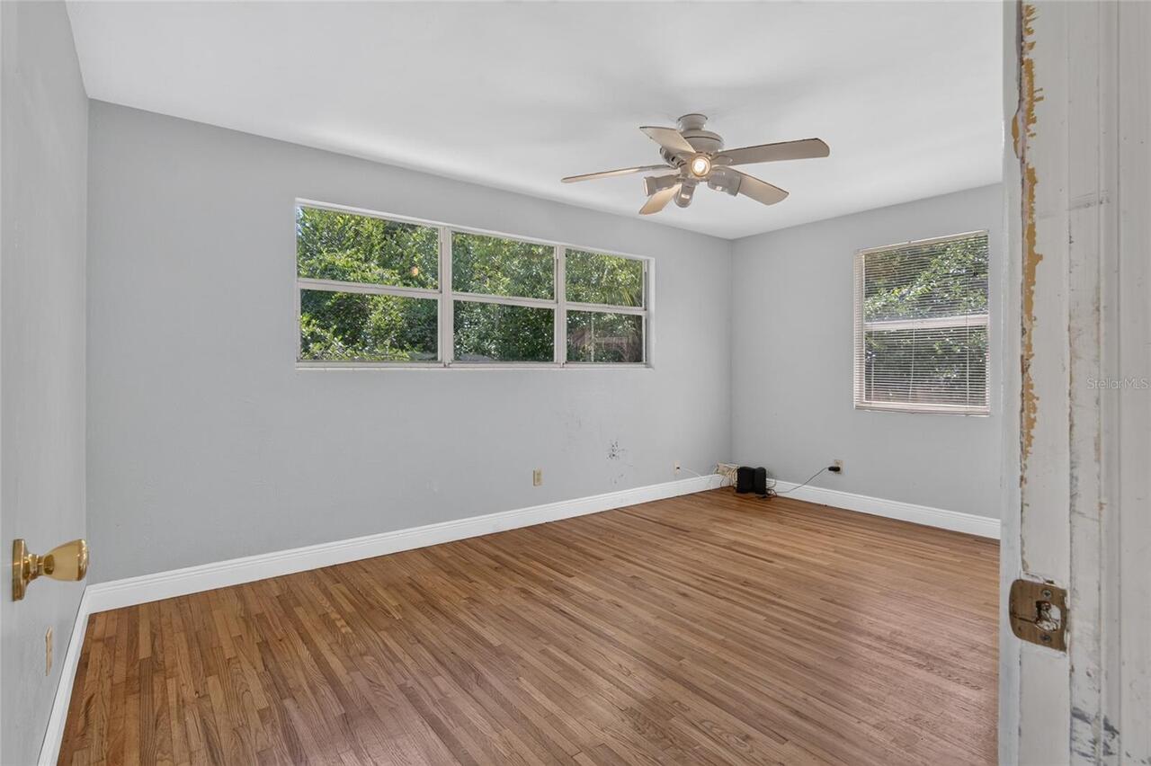 Listing Photo 22