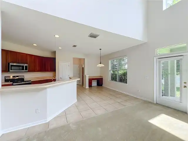 Listing Photo 23