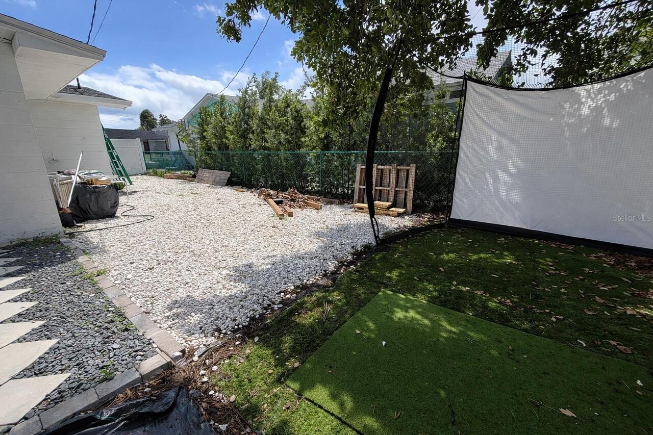 Listing Photo 23