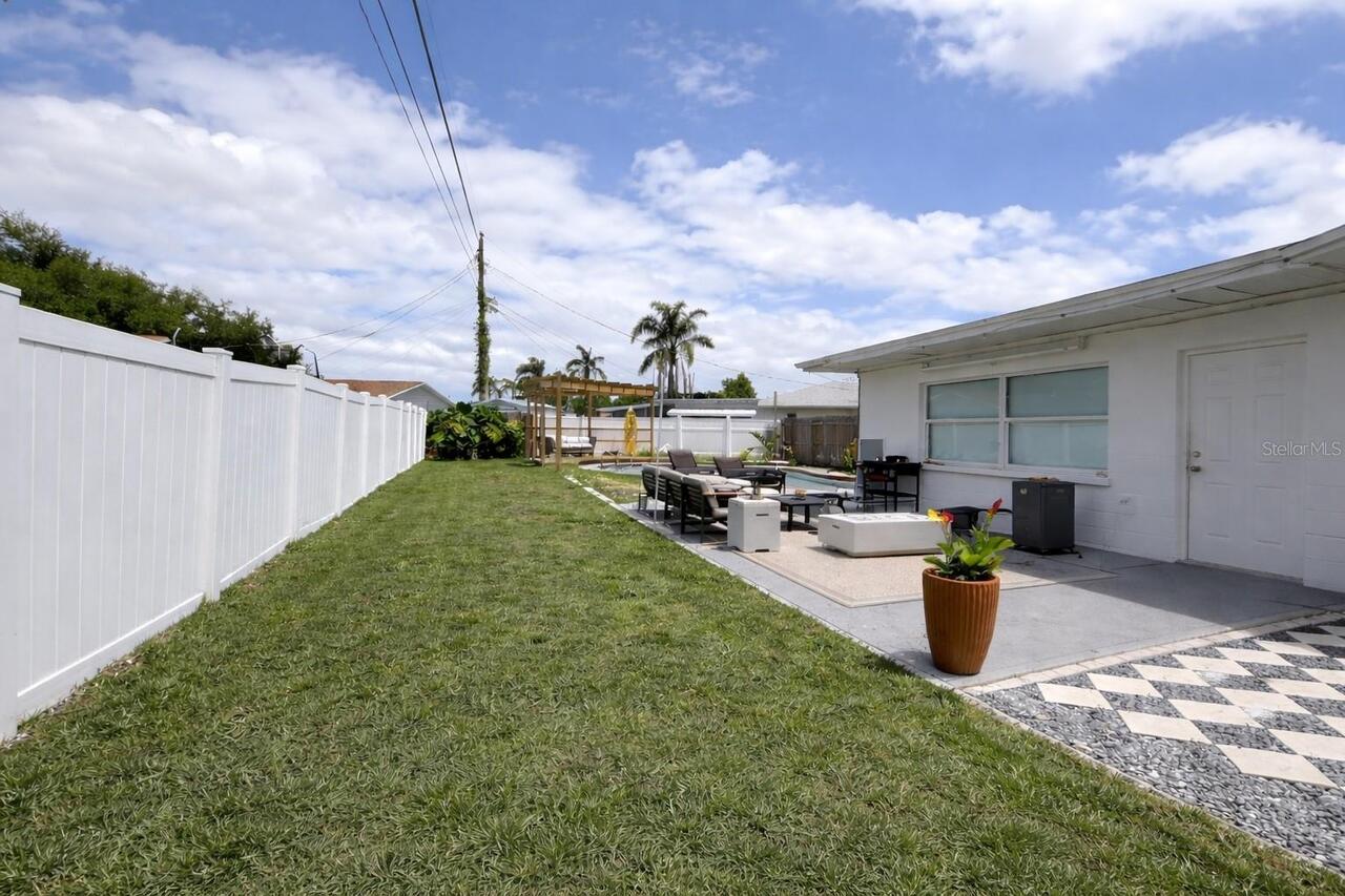 Listing Photo 25
