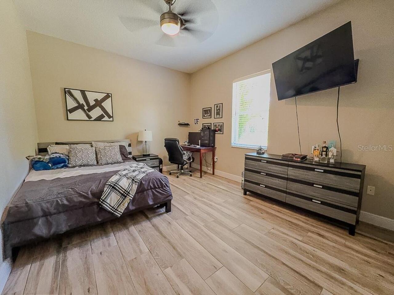 Listing Photo 42