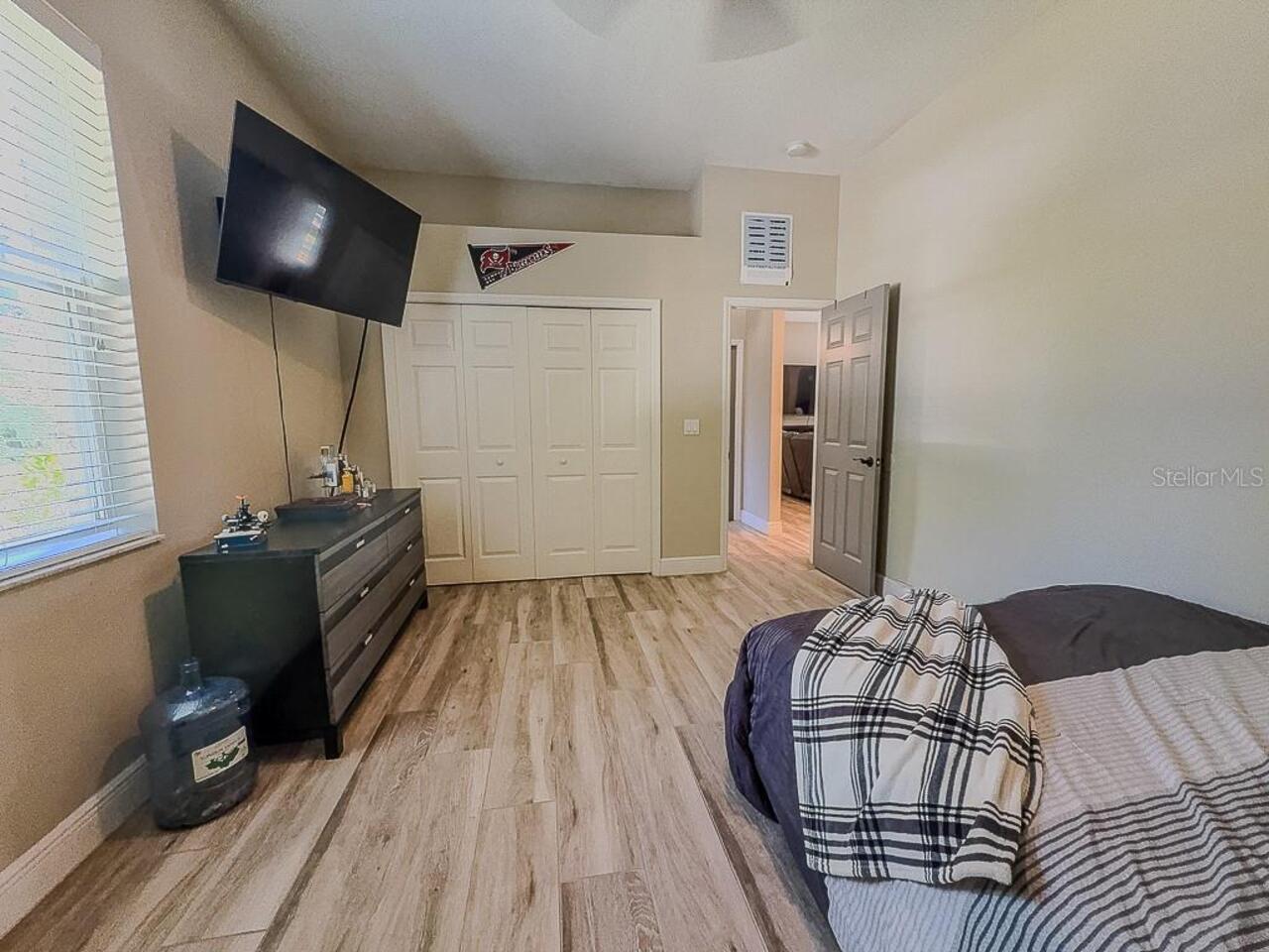 Listing Photo 43