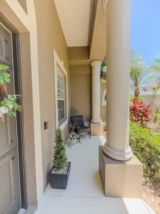 Listing Photo 9