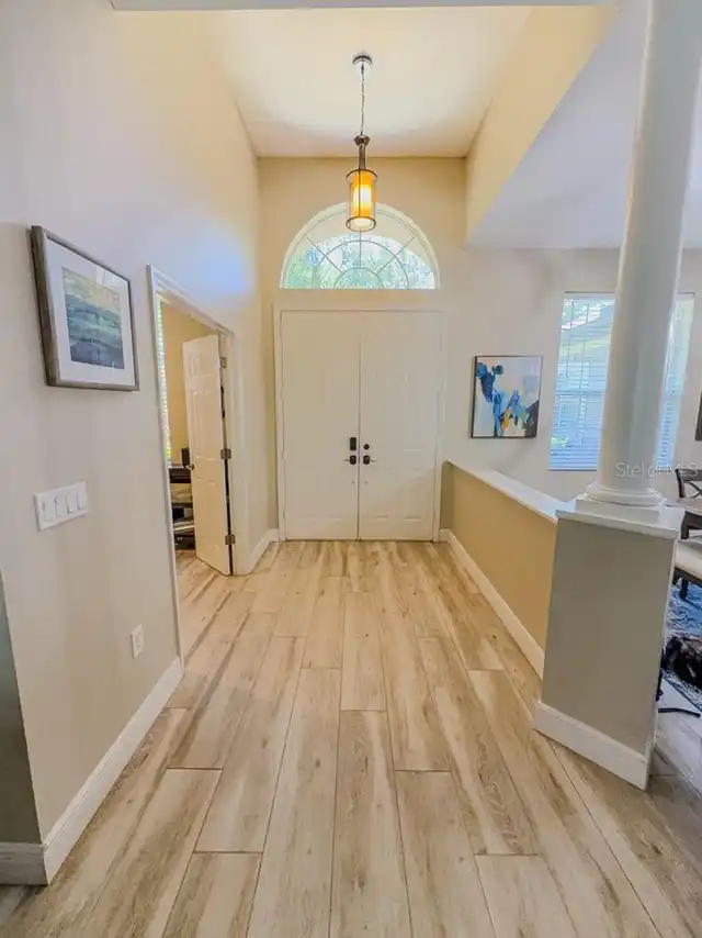 Listing Photo 11