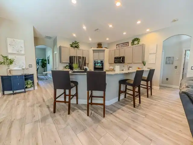 Listing Photo 25