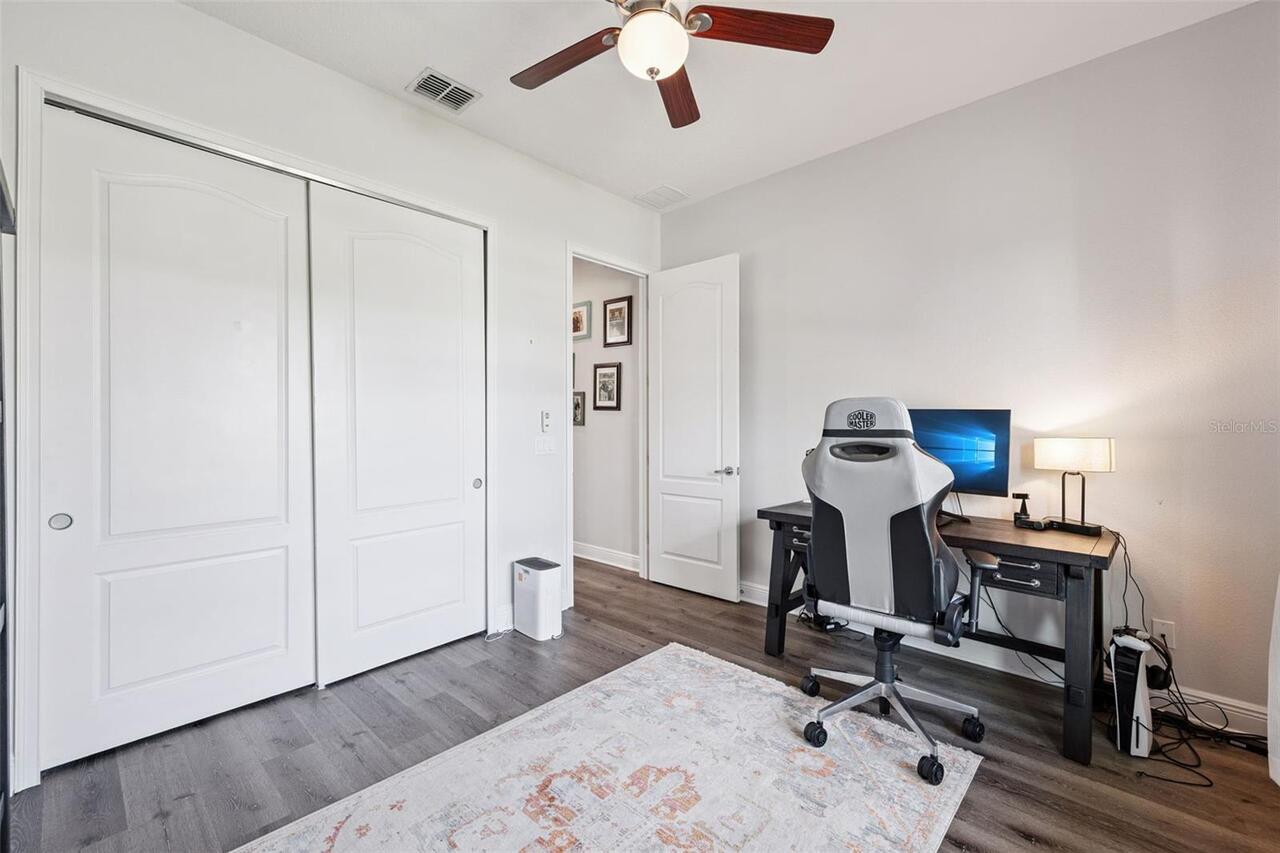 Listing Photo 19