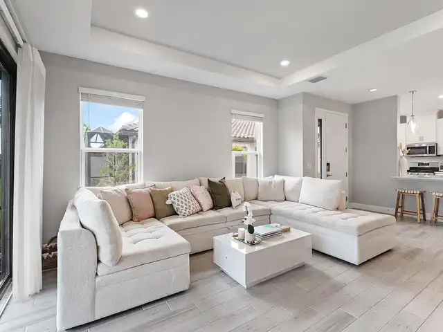 Listing Photo 15
