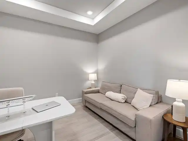 Listing Photo 22
