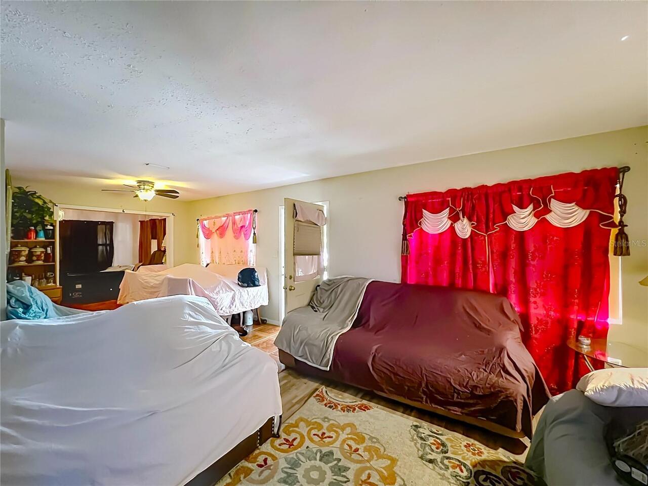 Listing Photo 6