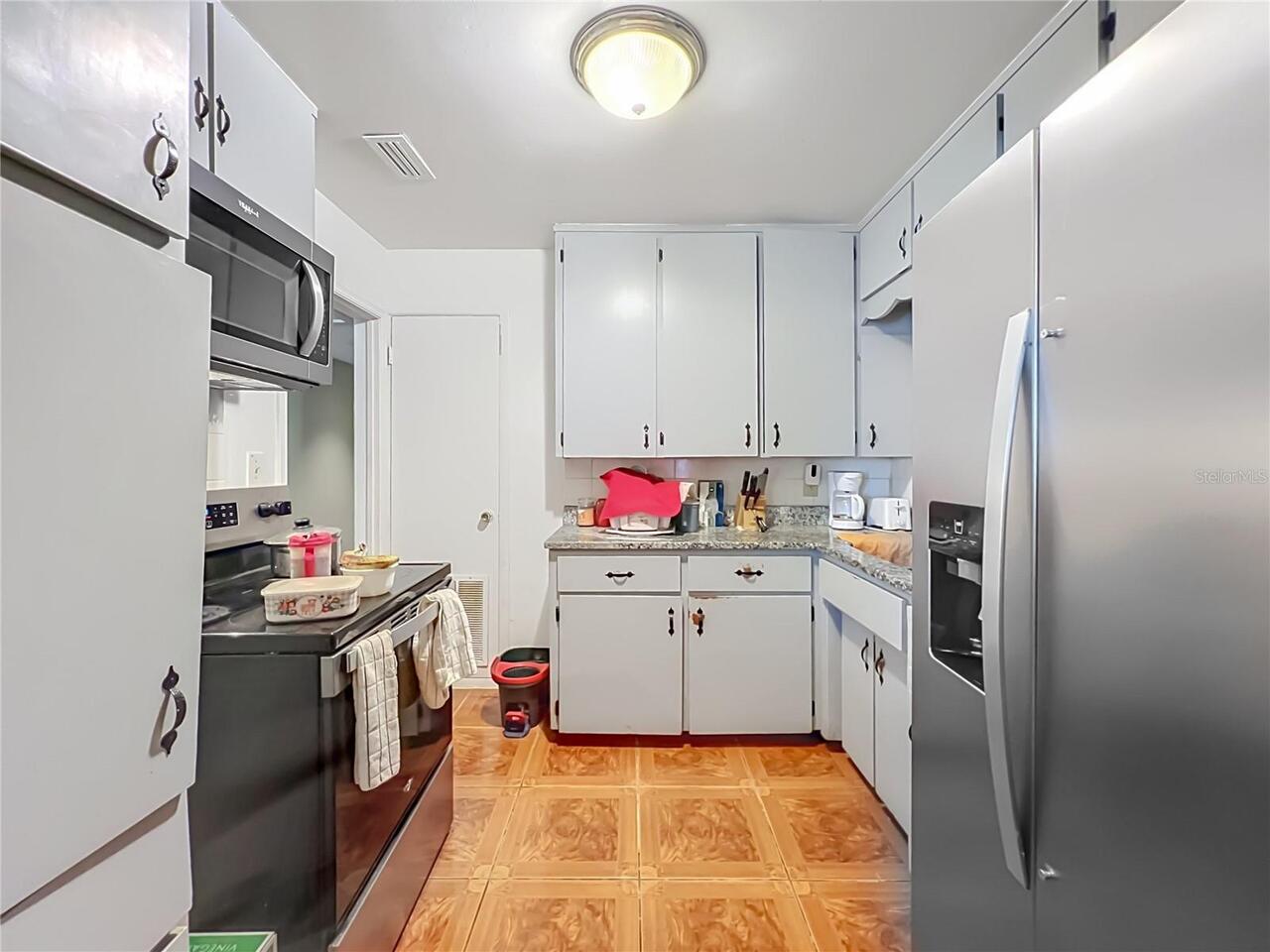 Listing Photo 15