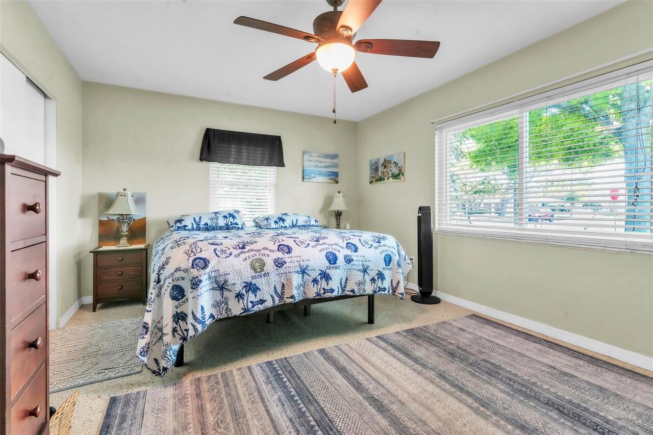 Listing Photo 16