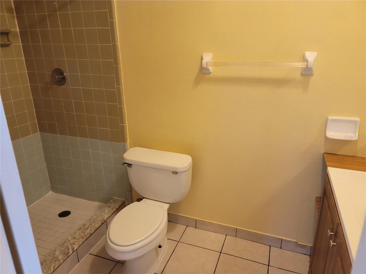 Listing Photo 14