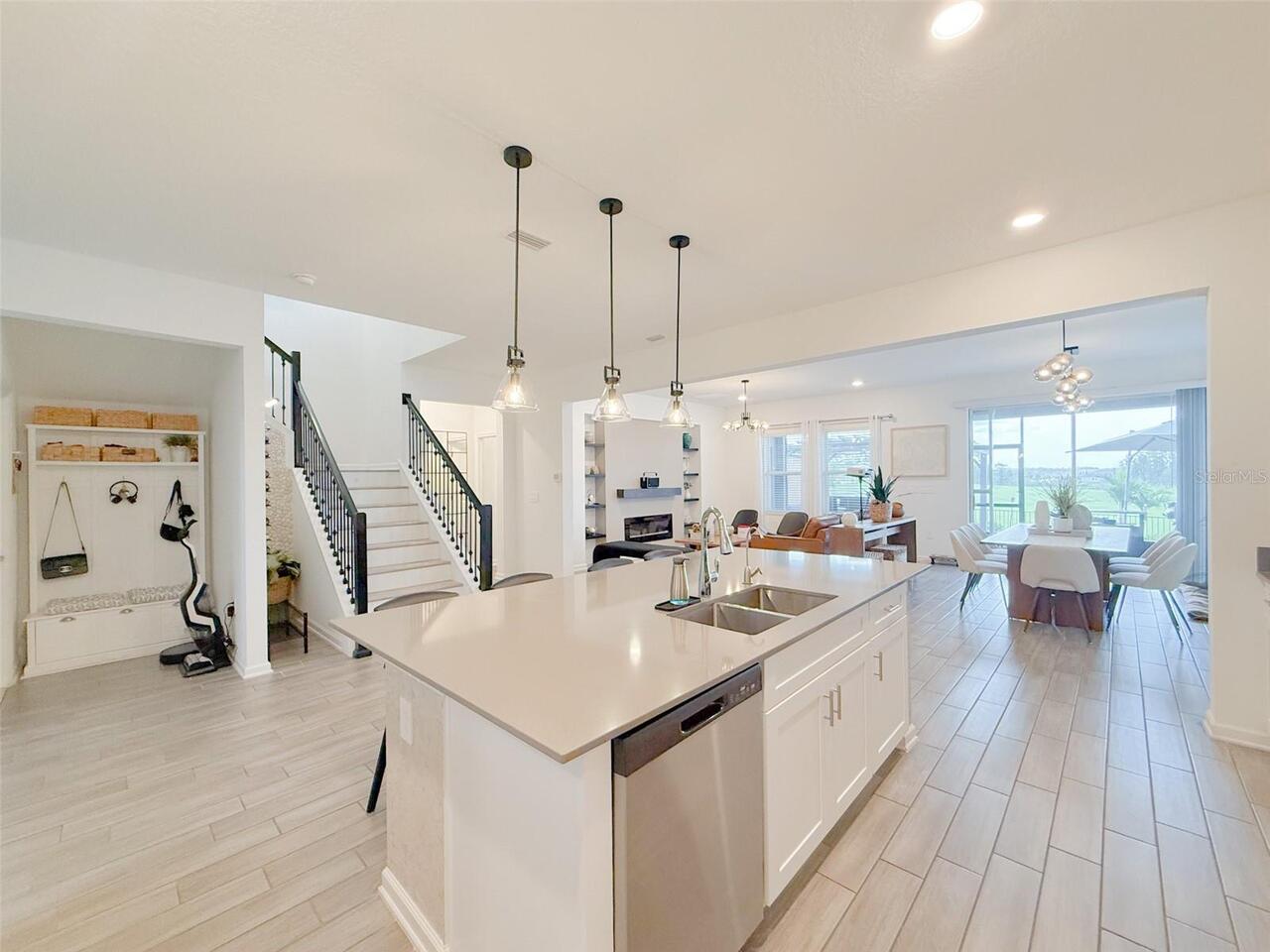 Listing Photo 19