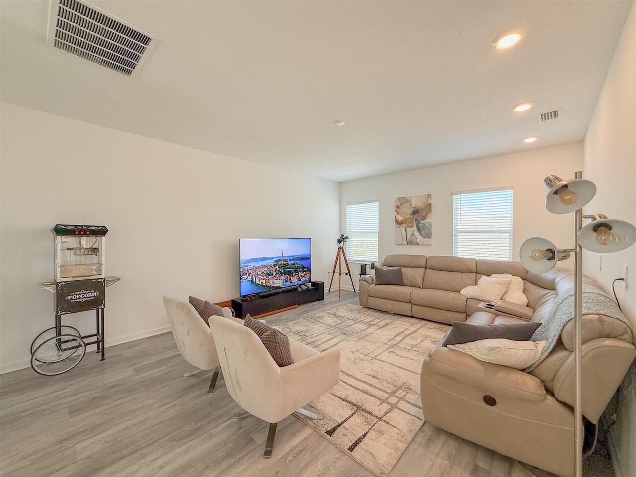 Listing Photo 22