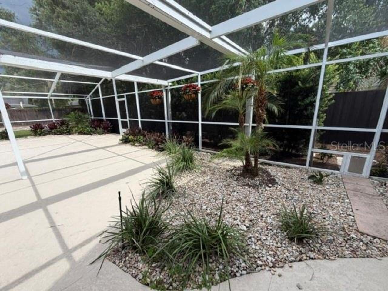 Listing Photo 12