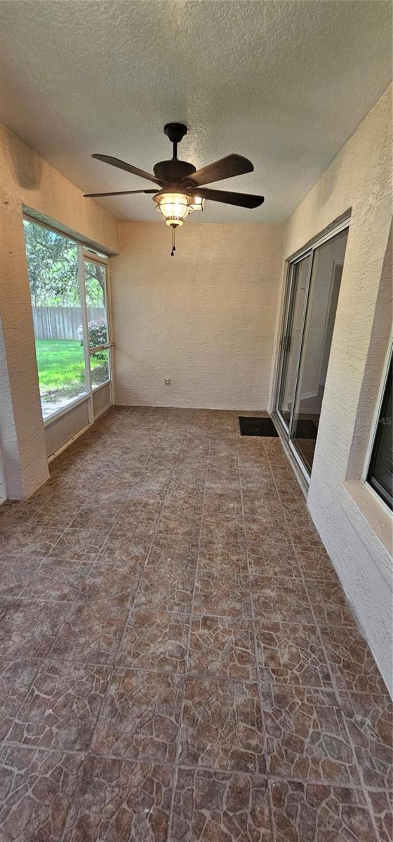 Listing Photo 28