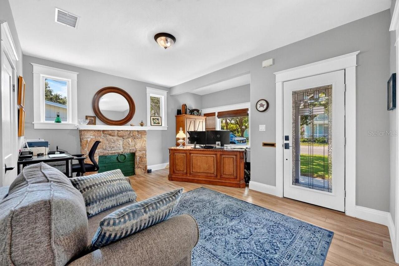 Listing Photo 18