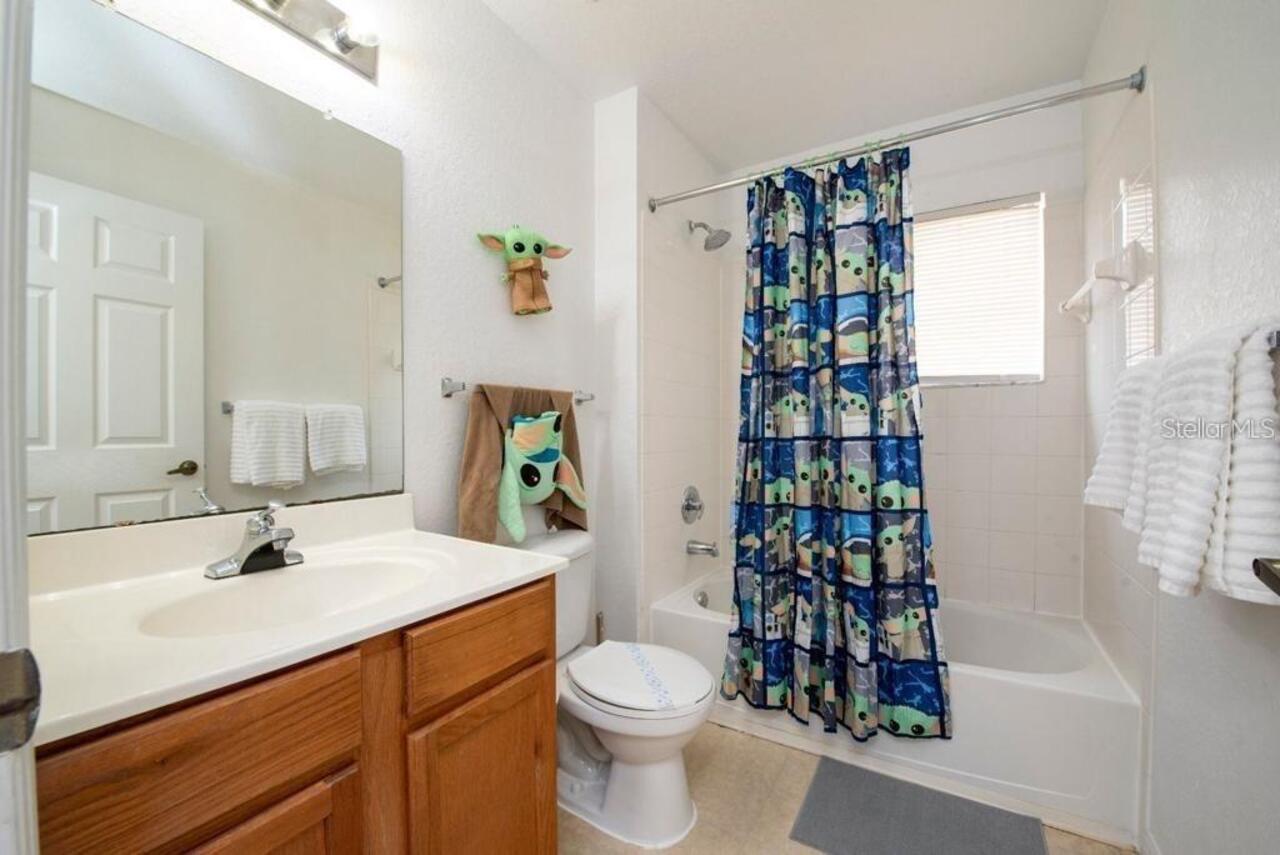 Listing Photo 11