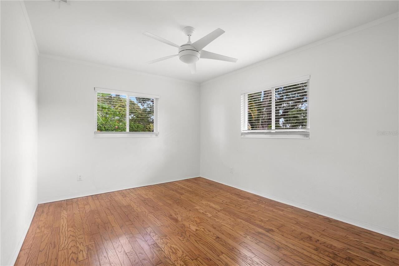 Listing Photo 25