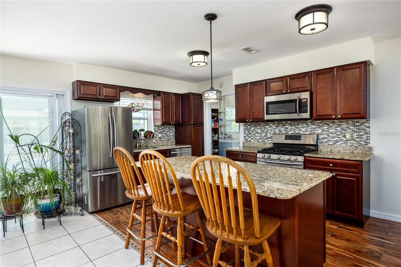 Listing Photo 15