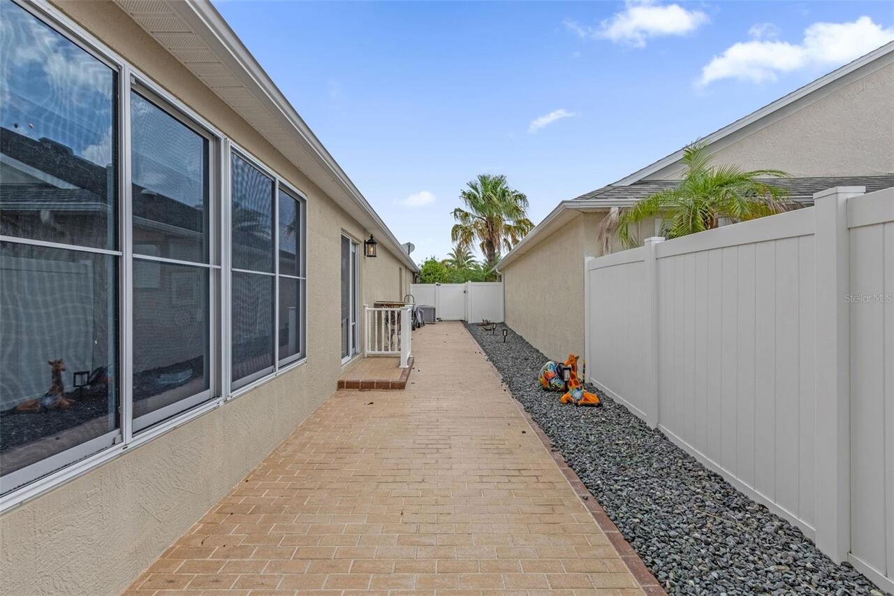 Listing Photo 32