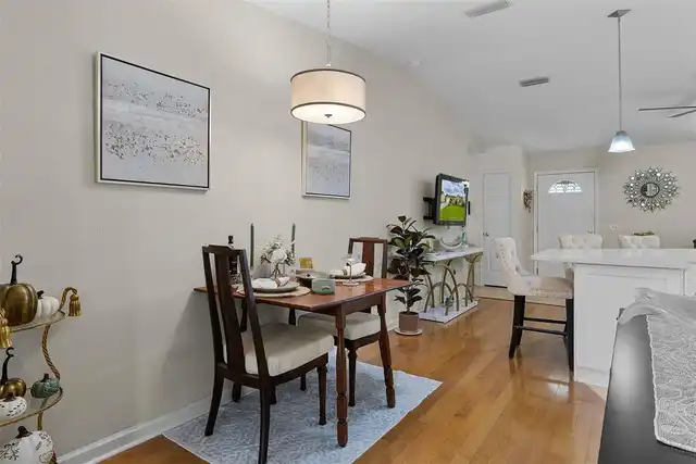 Listing Photo 13