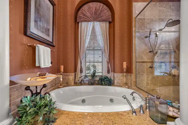 Listing Photo 18