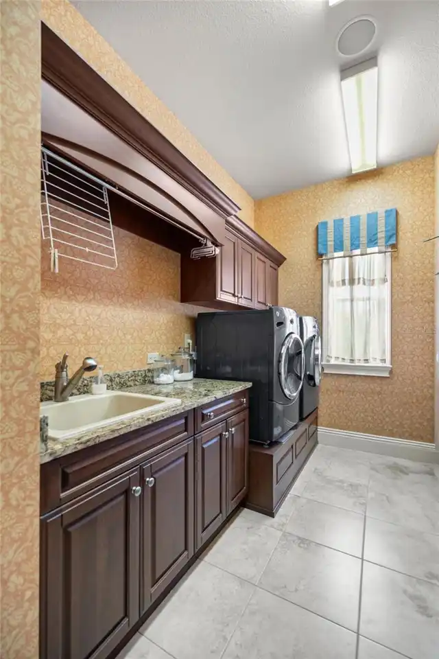 Listing Photo 38