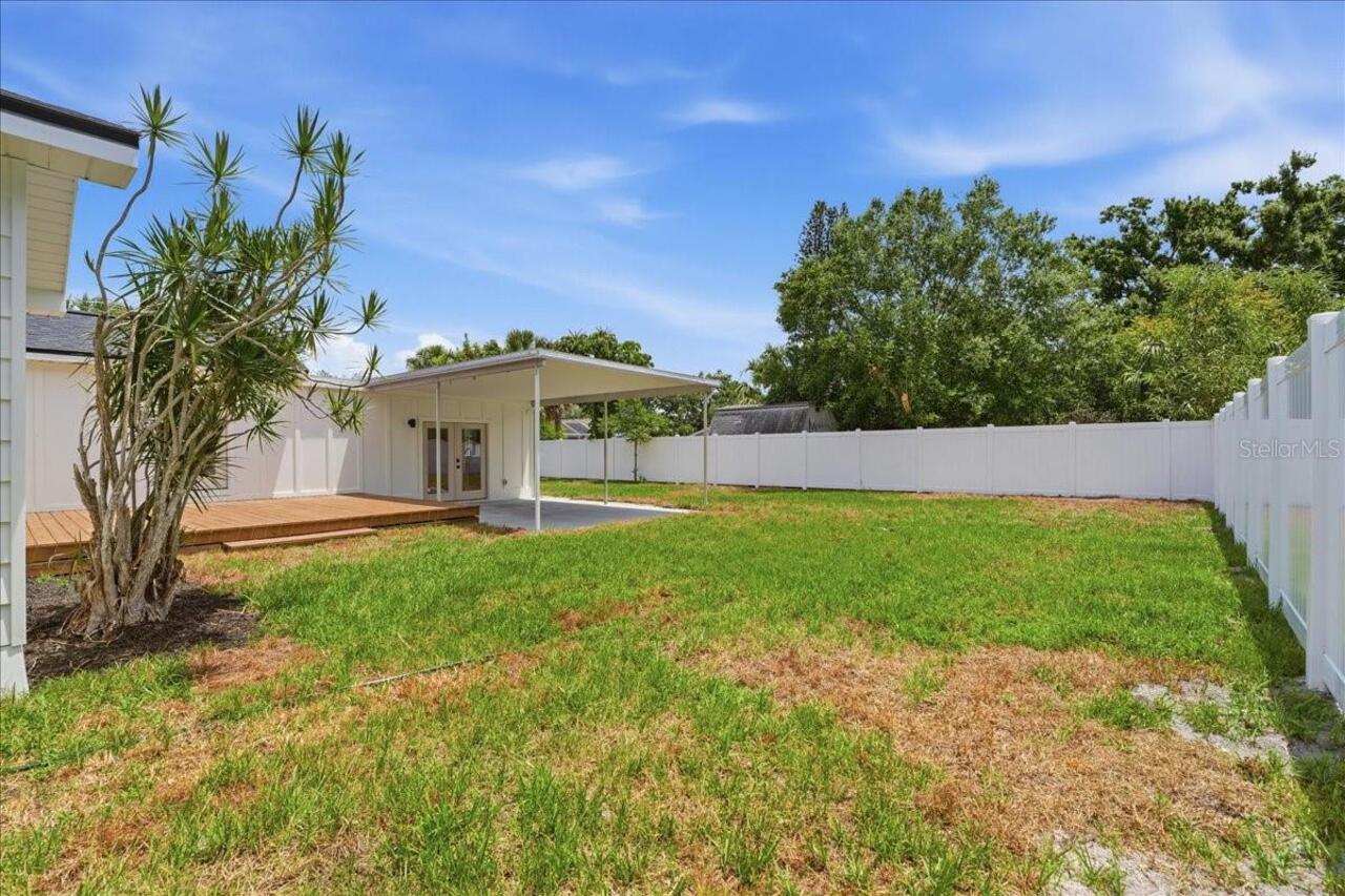 Listing Photo 42