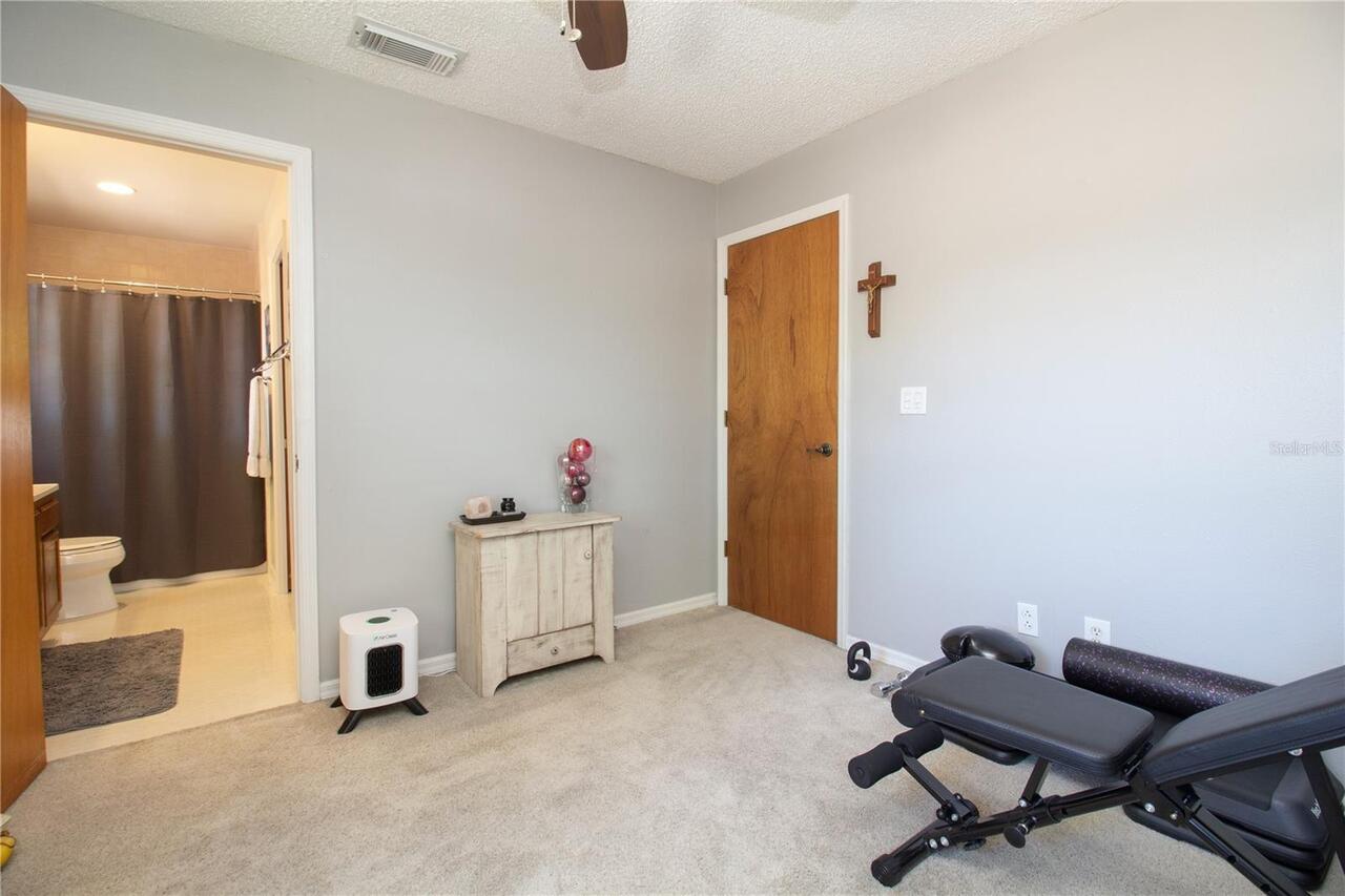 Listing Photo 22