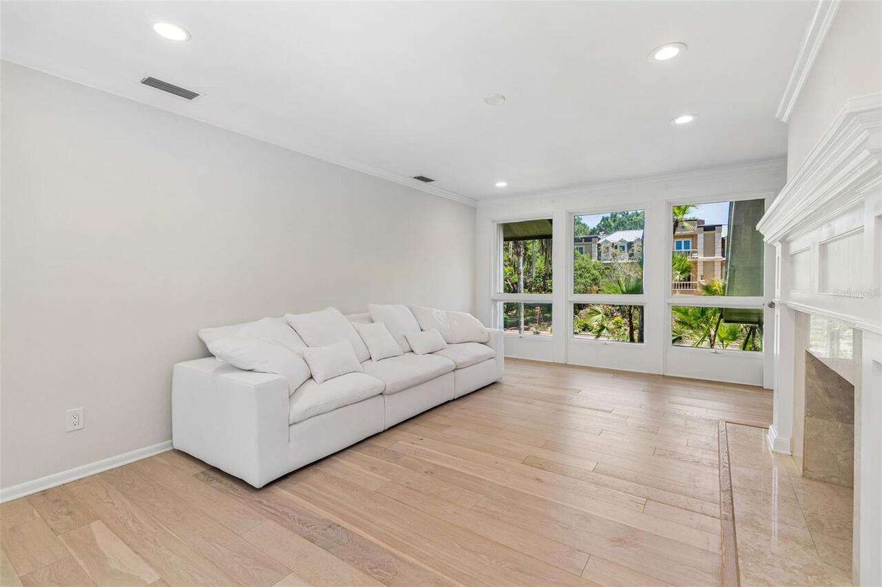 Listing Photo 28
