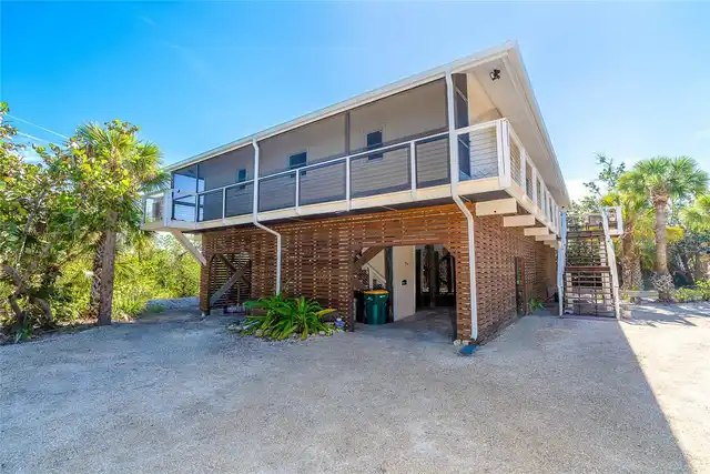 Listing Photo 7