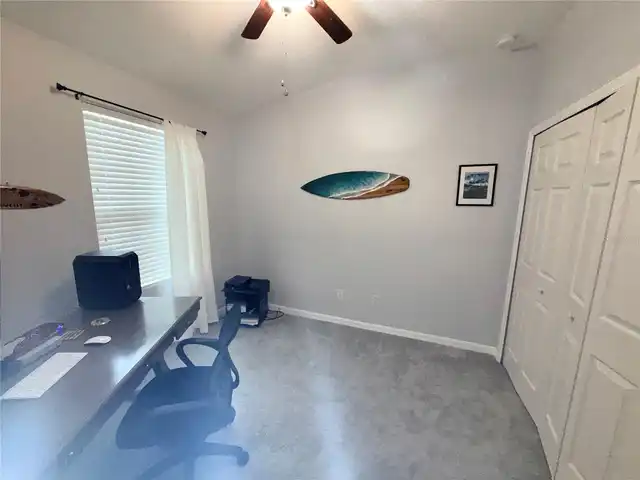 Listing Photo 9