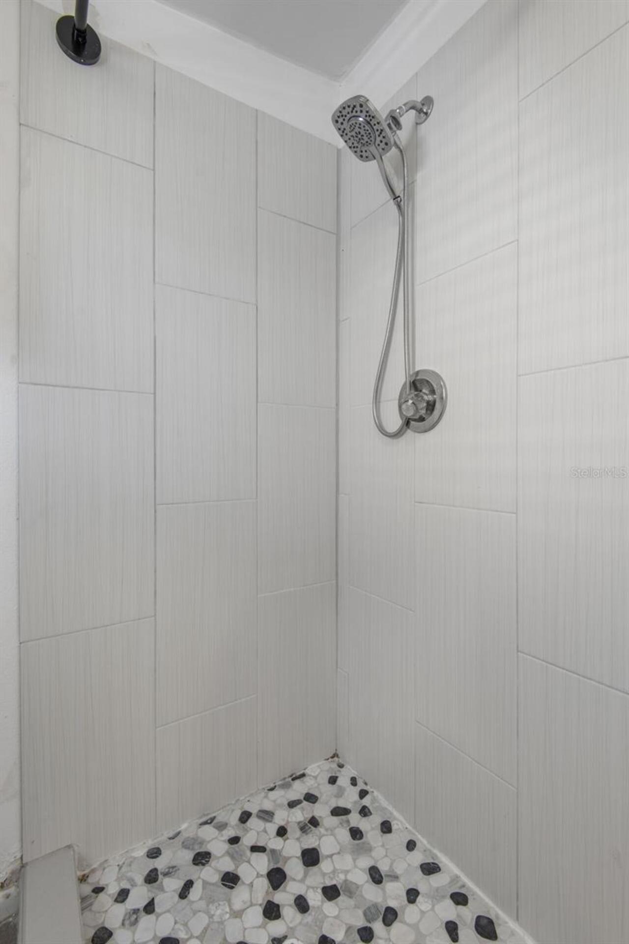 Listing Photo 24