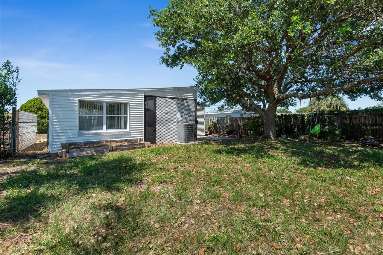 Listing Photo 32