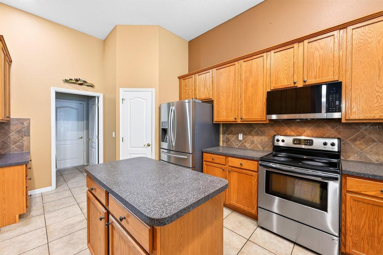 Listing Photo 5