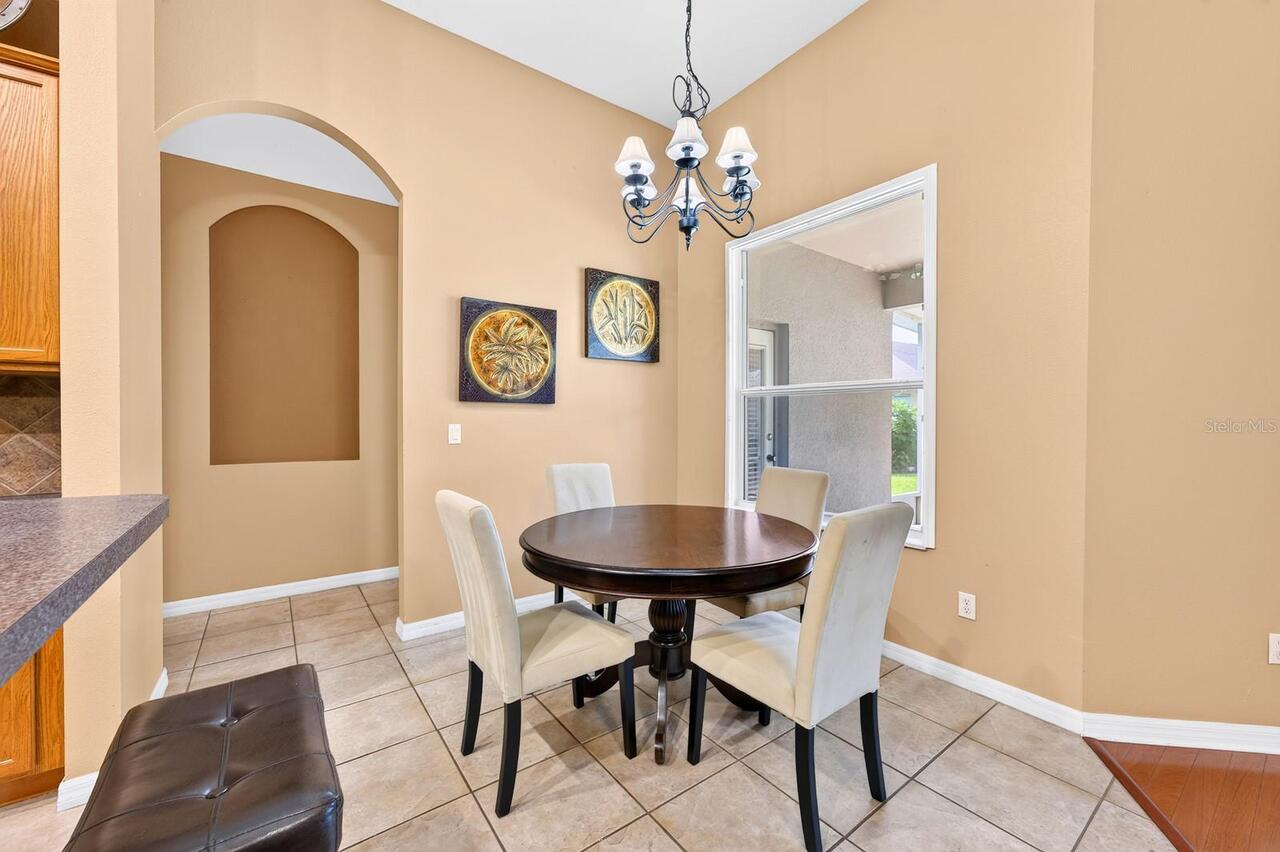 Listing Photo 8