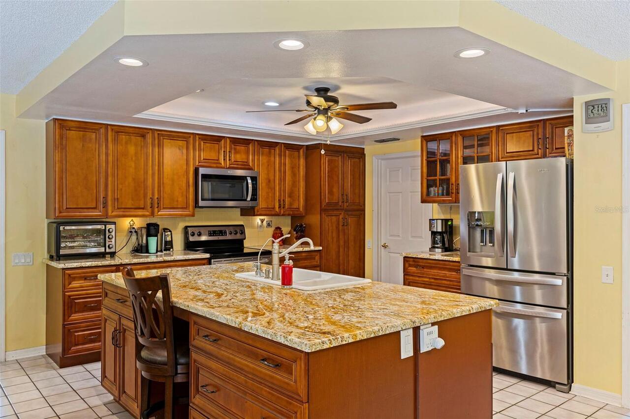 Listing Photo 10