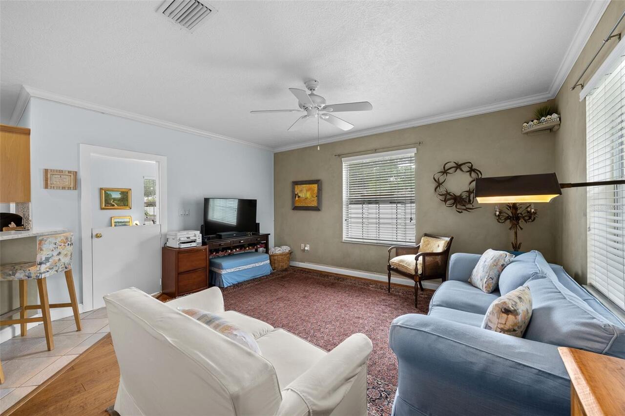 Listing Photo 8