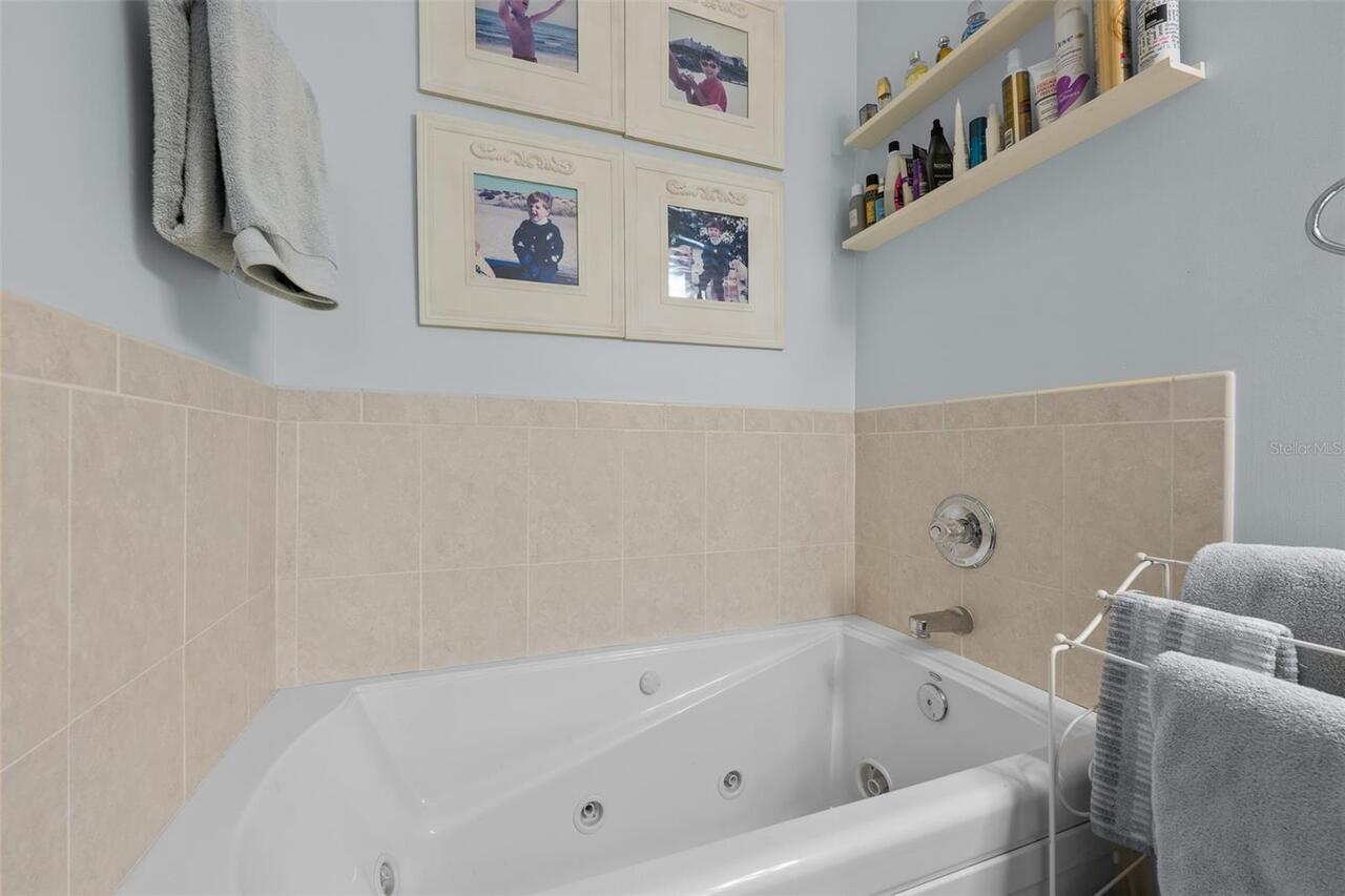 Listing Photo 23